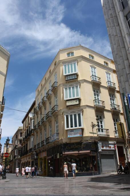 Cozy Penthouse Center, Car Park Included-caspal Lejlighed *